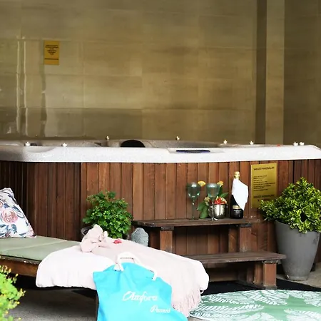 فندق مبيت وإفطار Amfora Panzio غيولا