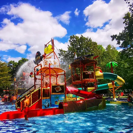 Amfora Panzio Bed & Breakfast 4*