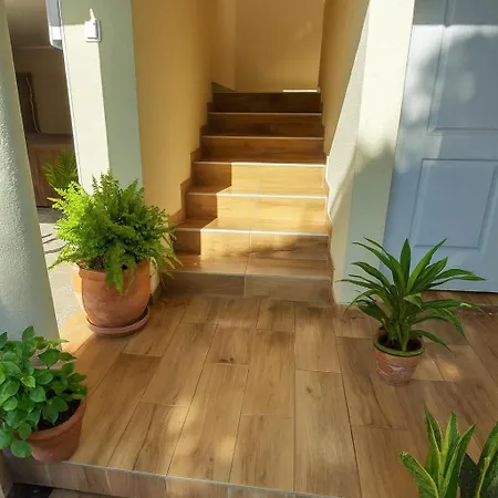 فندق مبيت وإفطار Amfora Panzio 4*