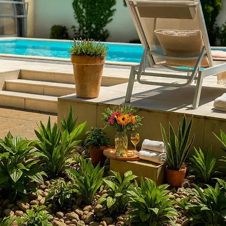 Amfora Panzio فندق مبيت وإفطار غيولا