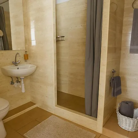 Amfora Panzio 4* 귤러