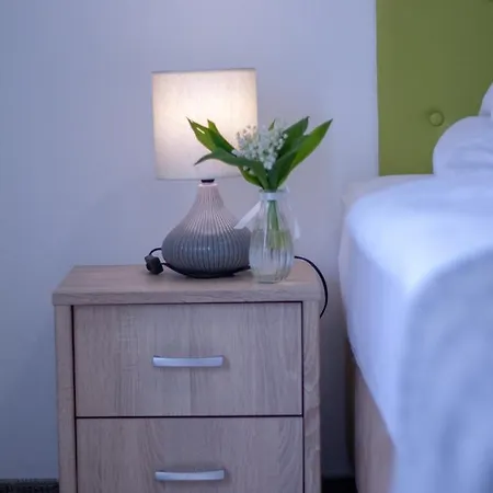 Amfora Panzio فندق مبيت وإفطار 4*