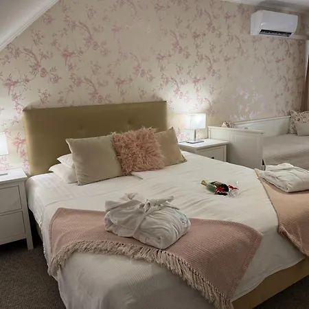 Bed and Breakfast Amfora Panzio Gyula