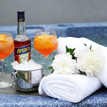 Amfora Panzio فندق مبيت وإفطار 4*